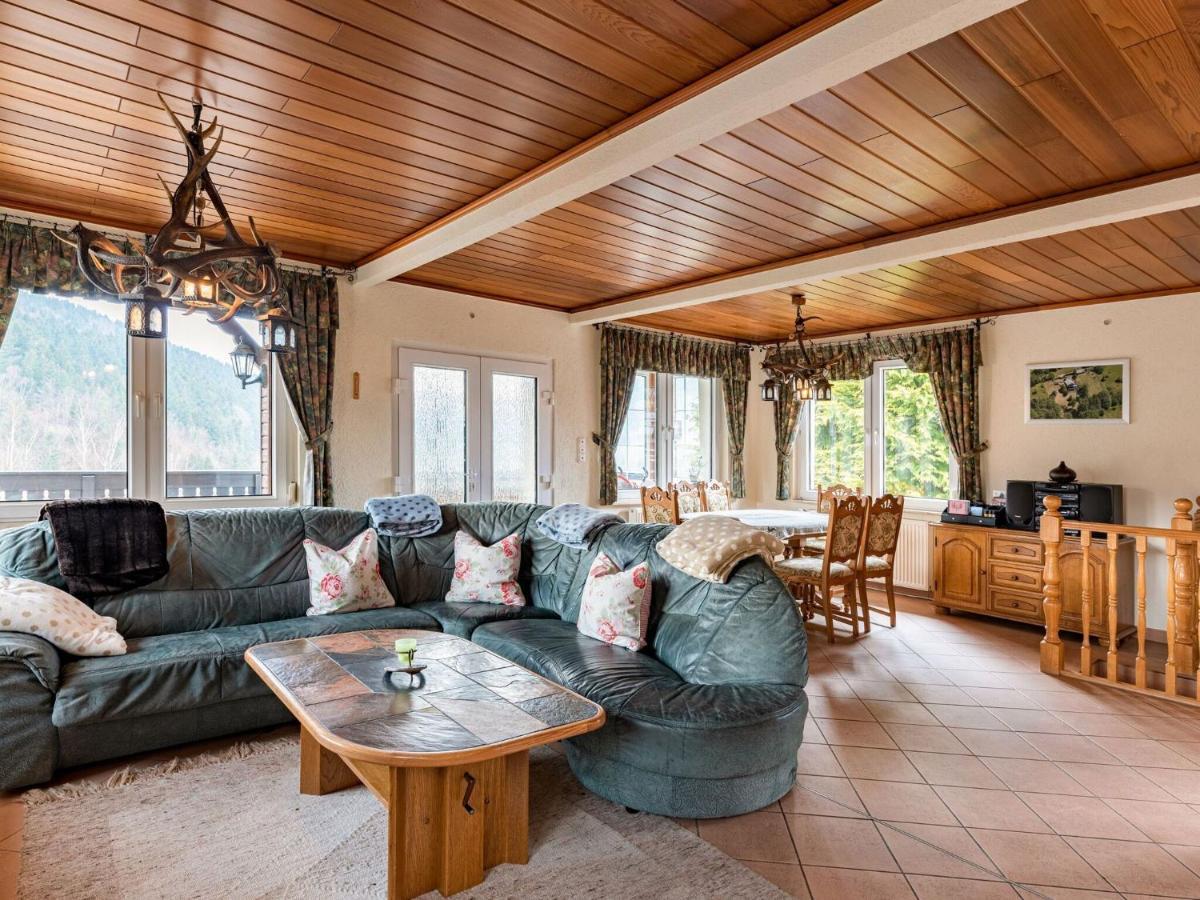 Unterschönau Majestic Holiday Home With Jacuzzi מראה חיצוני תמונה