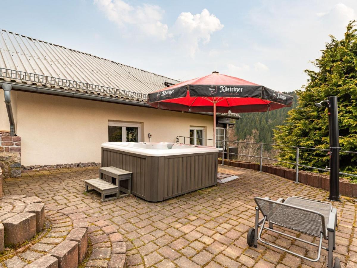 Unterschönau Majestic Holiday Home With Jacuzzi מראה חיצוני תמונה