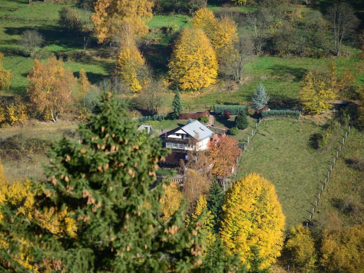Unterschönau Majestic Holiday Home With Jacuzzi מראה חיצוני תמונה